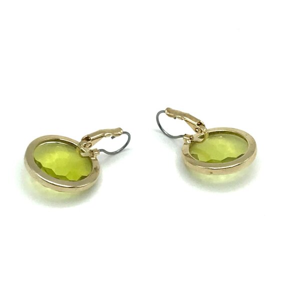 Vintage Faceted Lime Green Round Drop Earrings With Gold-Tone Bezel Setting & Le - Picture 5 of 5